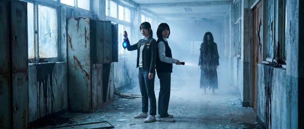 If Wishes Could Kill characters Se-ah and Na-ri facing the Girigo curse in the final episode